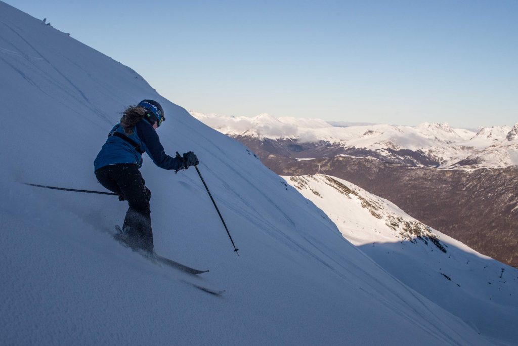 Stella A. dropping into fresh dust on crust. 